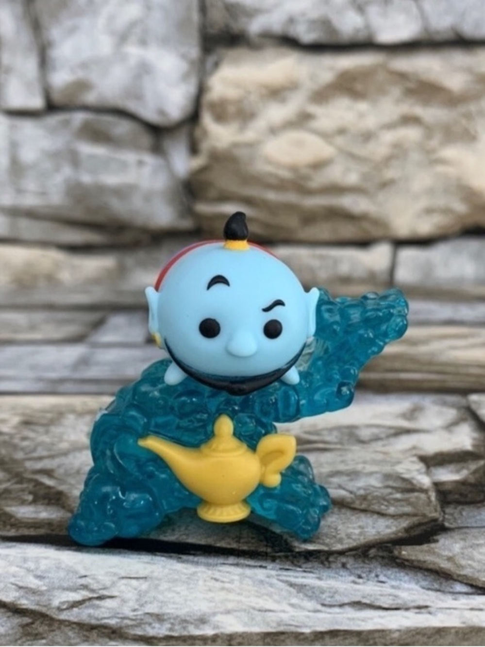 Disney Tsum Genie Aladdin Vinyl Medium Figure Lamp Prop Mystery Blind Bag Doll